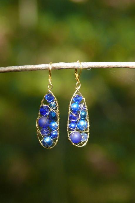Royal blue wire wrapped drops, Long dangle earrings with bead and silver wire, Dark Blue boho earrings, Wire wrapped gold, Caged beads