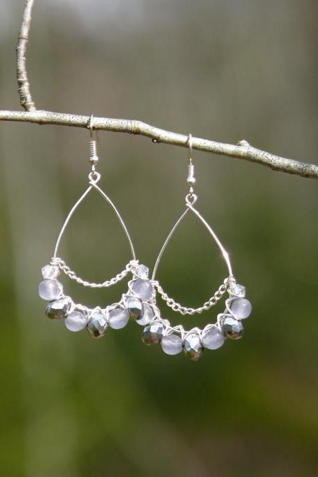 Silver and grey dangle earrings, Wire wrapped silver hoops with gemstones, Grey Agate Moon bubbly hoops, Teardrop shaped boho earrings