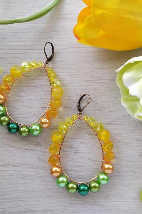 Yellow green boho earrings, Citrus inspired earrings, ombre beaded hoops, Bohemian jewelry, Statement earrings, Summer vibes,Floral inspired