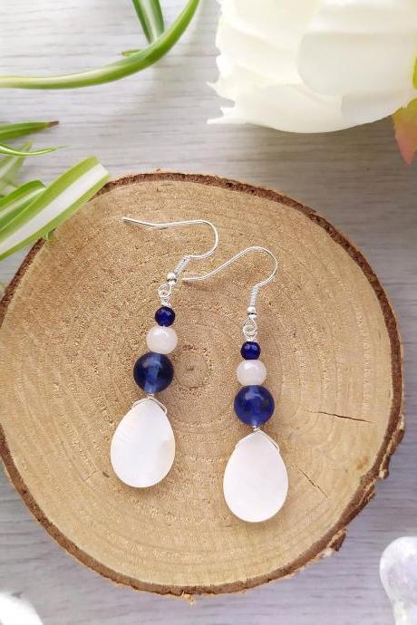 White and blue gemstone earrings, Mother of pearl Quartz Agate drop earrings, Dainty white blue gemstone drops, Crystal white boho dangles