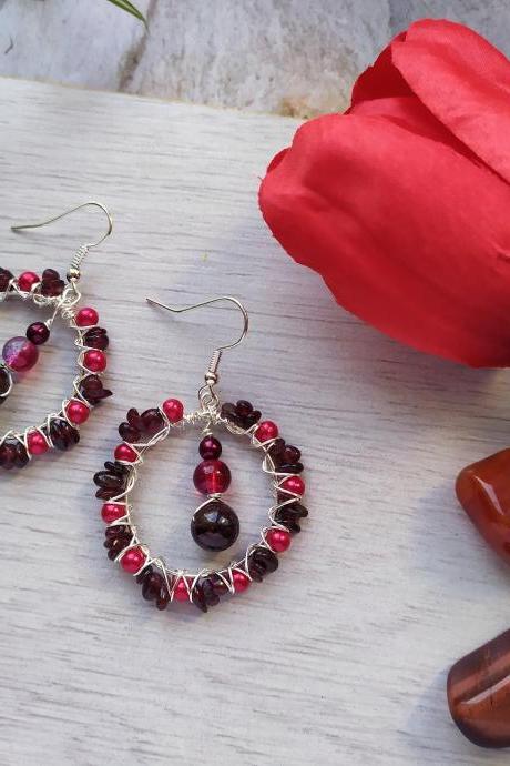 Spring collection:Dark red Garnet bubbly hoops, Garnet gemstone silver hoop earrings,Wine red beaded chandelier earrings, January birthstone